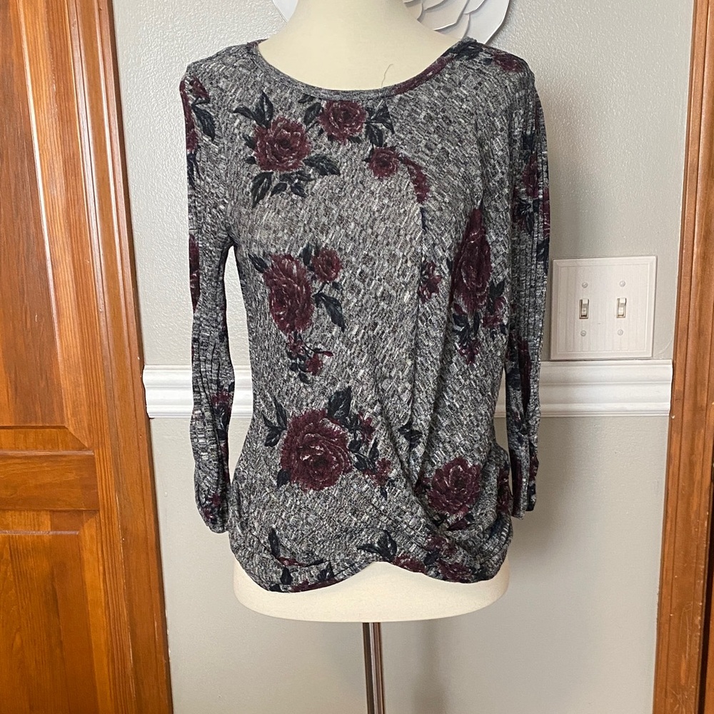 Iz Byer Gray and Burgundy Floral Long Sleeve Top